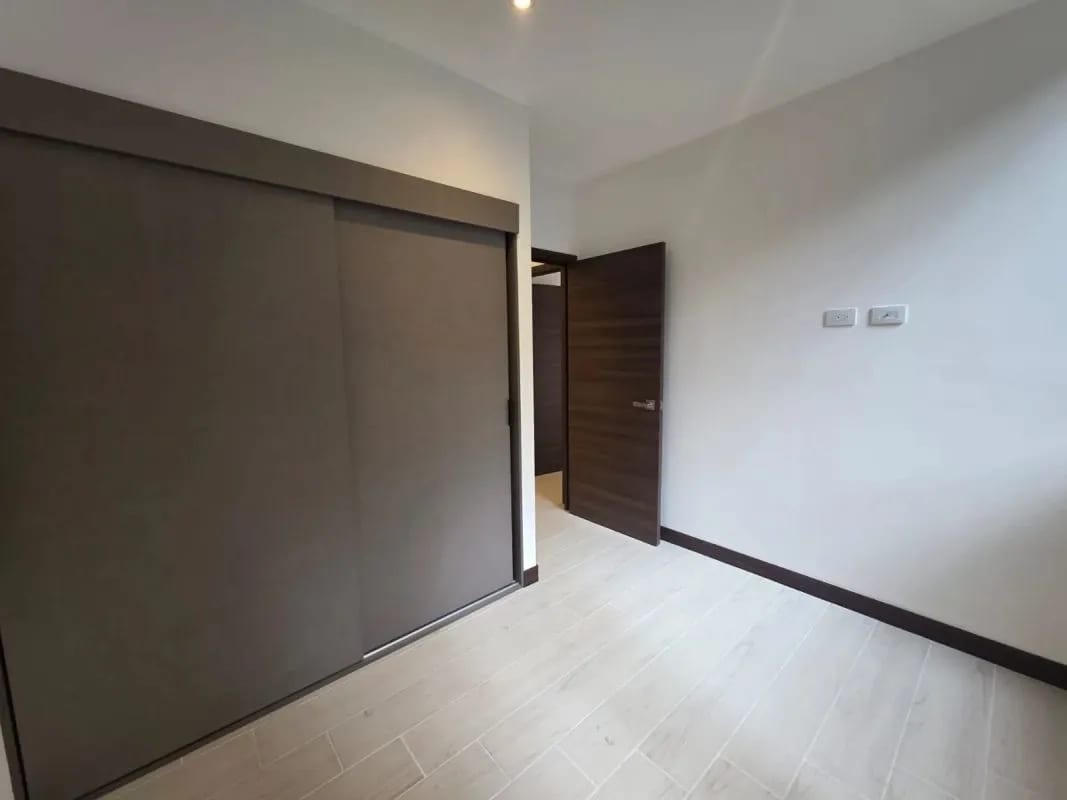 Apartamento en venta zona 15 — foto 3 de 5